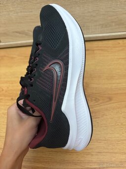 Sportovní boty Adidas - 3