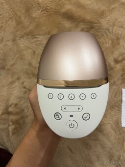IPL fotoepilátor Philips Lumea 9900 - 3