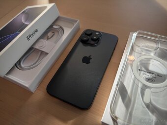 iPhone 16 Pro Max 512 GB (Black Titanium) - ZÁRUKA - 3