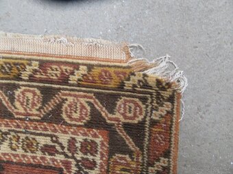 Nabízím dekorativní starožitný perský koberec. Ručně vázany. - 3