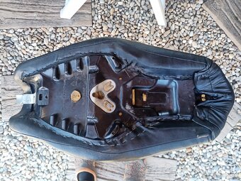 Sedadlo Harley Davidson Sportster - 3