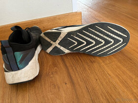 Prodám sportovní obuv v.36 - 3