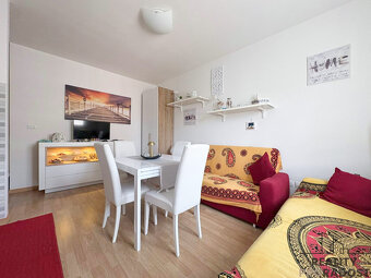 Prodej bytu 2+kk 38 m² Silvi, Itálie - 3