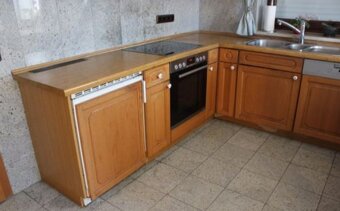 Dubová rustikální linka se spotřebiči,6281 - 3