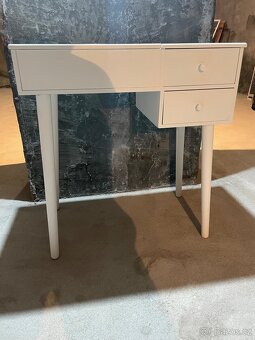 Toaletní stolek 40x70 cm - 3