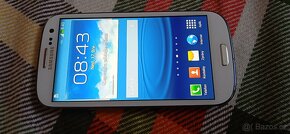 Samsung Galaxy S3 pěkný stav - 3