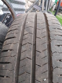 Kola 215/70 r15C - 3
