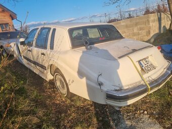 Lincoln town car excalibr - 3