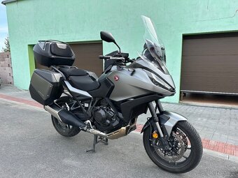 Honda NT1100 Manual - 3