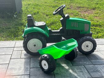 Dětský šlapací traktor - 3