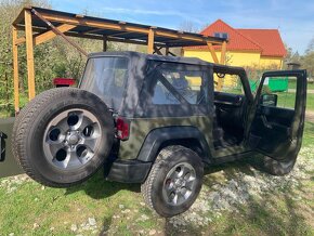 Jeep Wrangler 3,6 i V6 JK Unlimited 4x4 - 3