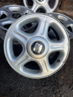 15" ALU kola – 4x100 R15 SEAT (ŠKODA,VOLKSWAGEN, OPEL) - 3
