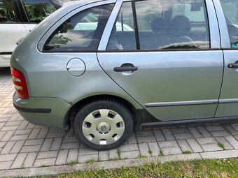 Skoda fabia 1.2 htp 47 kw - 3