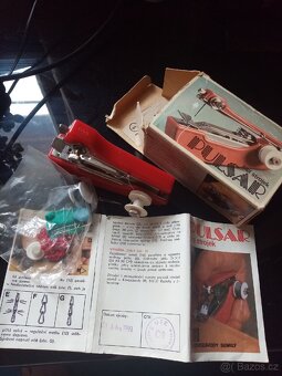 Prodám retro1989 šicí strojek PULSAR - 3