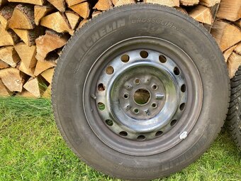 Celoroční pneu Mischelin 205/65 R15 - 3