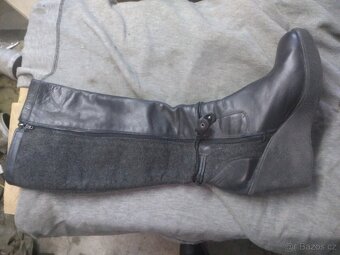 Dámské kozačky Baťa vel.41 - 3