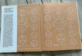 NOSTRADAMUS Velká kniha předpovědí - 3