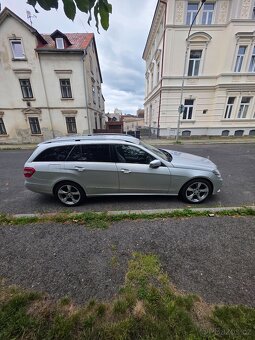 Prodám Mercedes Benz E 350 4 matik - 3