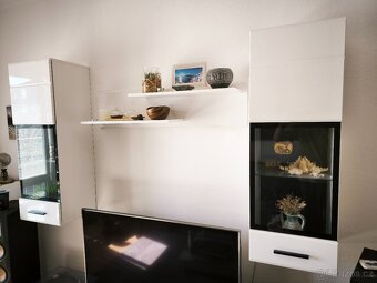 obývací stěna s konf.stolkem - 3