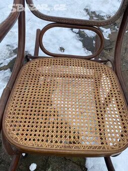 Houpaci kreslo THONET - 3