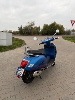Vespa Gts300 - 3