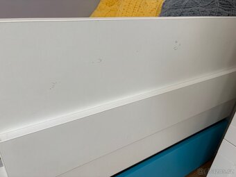 Dětské postele + psací stůl - 3