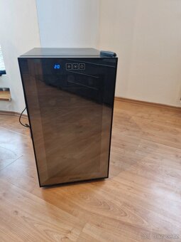 CHLADNICKA NA VINO - 3