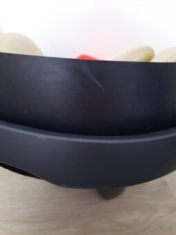 Autosedačka vajíčko - 3