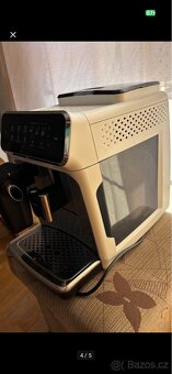 Kávovar Philips 3200 series LatteGo - 3