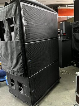 Meyer Sound 700HP - 3