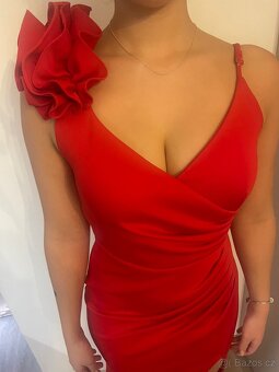 Plesové / maturitní šaty - 3