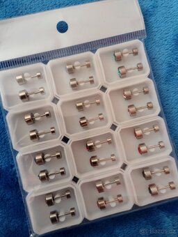 12 párů náušnice chirurgická ocel - 3