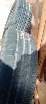 Plechové disky 6Jx15 ET47 5x112 s pneu na sezónu - 3