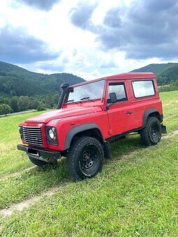 Land Rover Defender 90 - 3