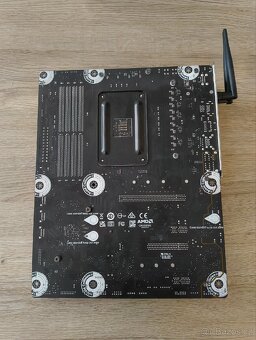 MSI MAG X570S TOMAHAWK MAX WIFI - 3