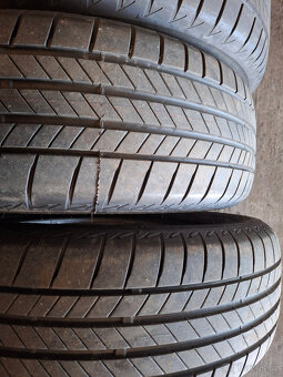 Nové pneu Bridgestone Turanza 205/60 R16 - 3