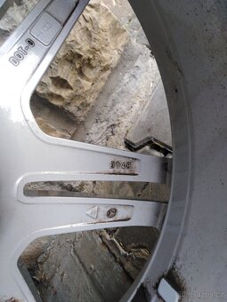 Original kola 18 MB E212 - 3
