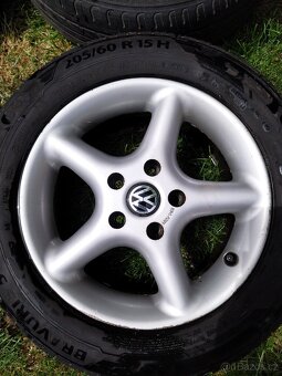Disky Borbet R15 - 3