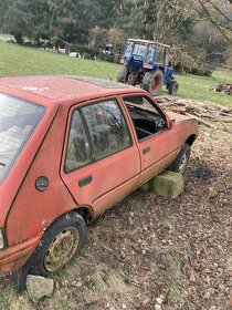 Prodám veškeré náhradní díly z Peugeot 205 - 3