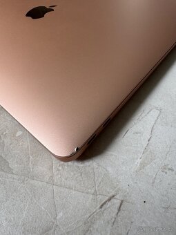 Notebook Apple MacBook Air 13" M1 256 GB - Gold CZ (MGND3CZ - 3