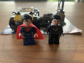 Lego 76002 - souboj v metropolis - 3