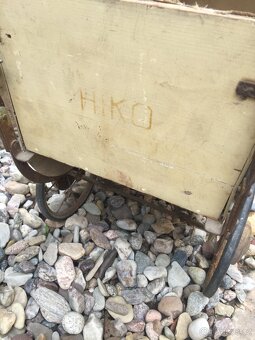 Kočárek pérový dřevěný pro panenku Hiko Duchcov - 3