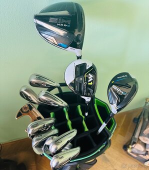 GOLFOVÝ SET TAYLORDMADE DRIVER DŘEVO HYBRID ŽELEZA PUTTER - 3