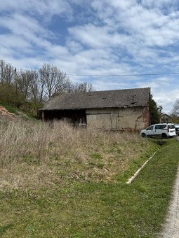 Stavební pozemek, 1241m² klidu a prostoru - 3