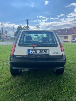 Renault r5 - 3