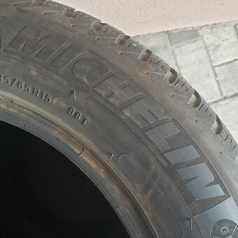 Zimní pneumatiky Michelin 185/65 R15 č. AP32 - 3