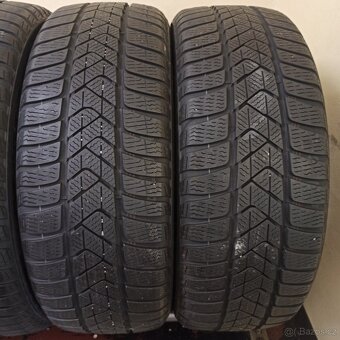 Pirelli Winter Sottozero 3 205/50 R17 93H 4-5,5mm - 3