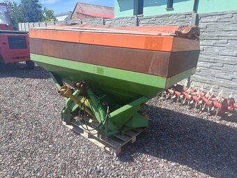 1500L Rozmetadlo AMAZONE ZA-U 1500 (plachta) - 3