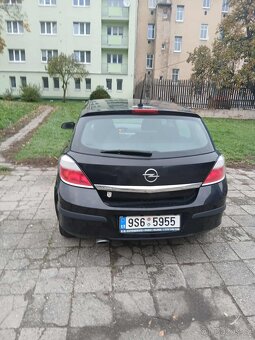 Opel Astra H - 3