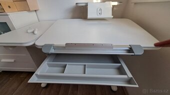 Dětský rostoucí psací stůl VITRO bílo-šedý - 3